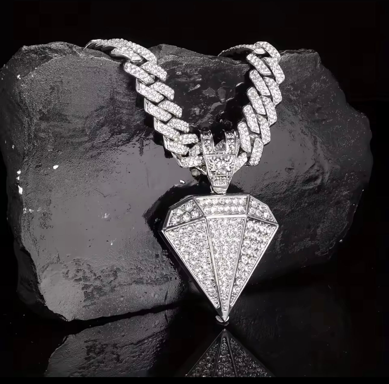 AUREMONT DIAMOND CUBAN CHAIN