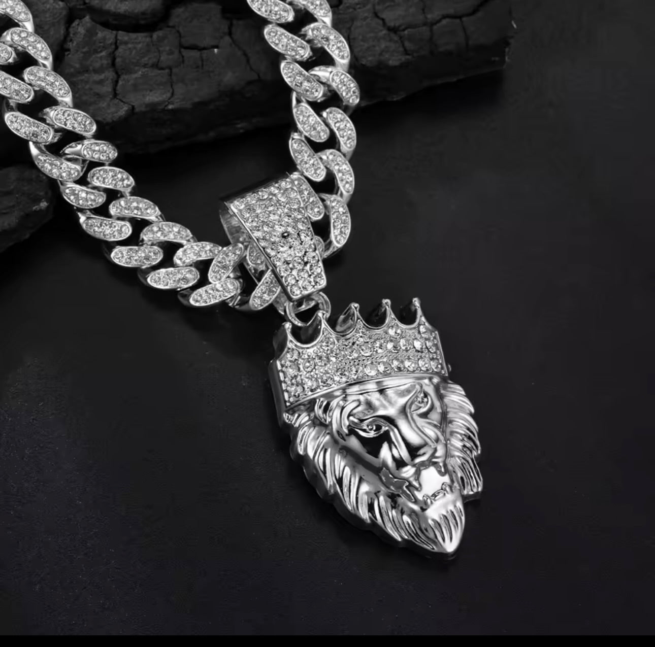 Crown Lion Head Pendant Necklace,
