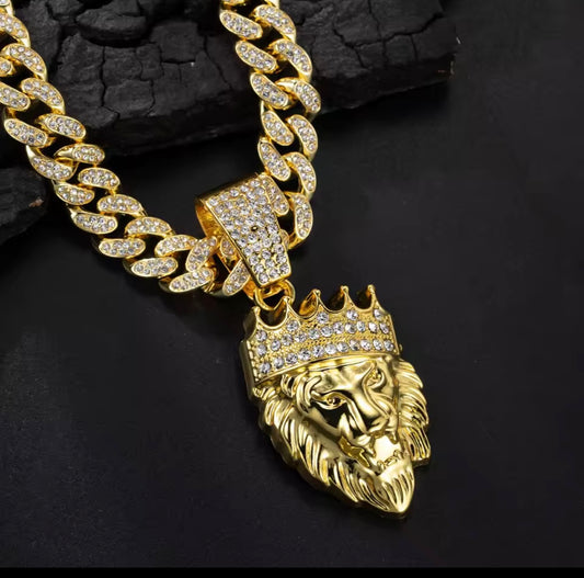 Crown Lion Head Pendant Necklace,